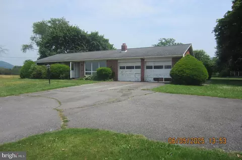 5082 Route 209, Elizabethville, PA 17023