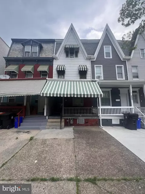 325 Crescent St, Harrisburg, PA 17104
