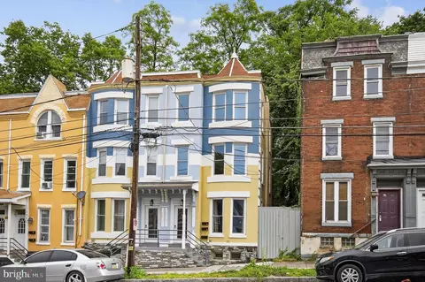 1228 Market St, Harrisburg, PA 17103