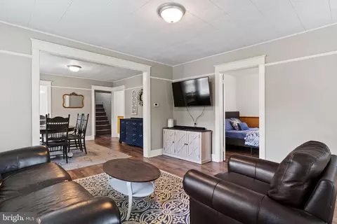 229 E Canal St, Hershey, PA 17033 photo 4
