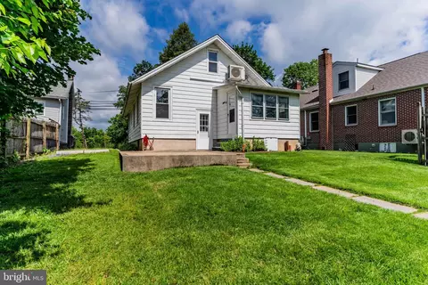 229 E Canal St, Hershey, PA 17033 photo 28