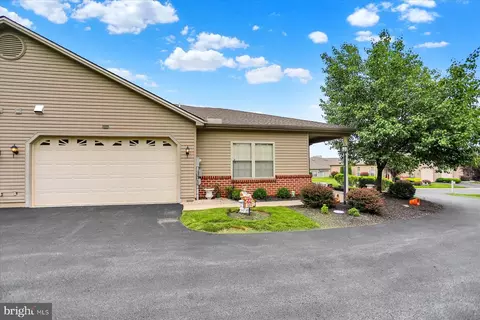 119 Leonard Ln, Harrisburg, PA 17111