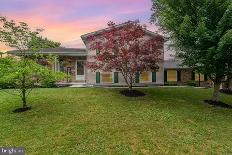 4300 New Hampshire Dr, Harrisburg, PA 17112