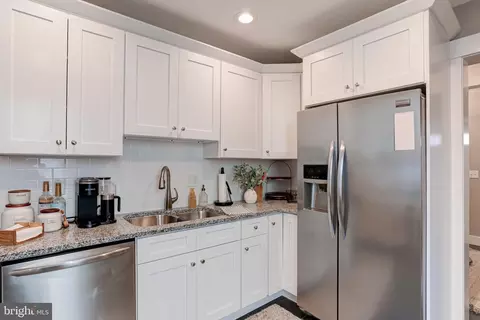 21 E Areba Ave, Hershey, PA 17033 photo 19