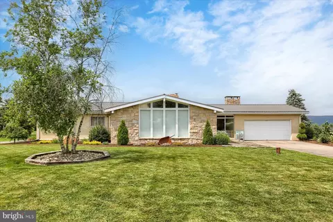7653 Route 25, Gratz, PA 17030