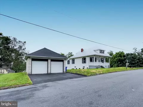 1002 4th Ave, Harrisburg, PA 17113