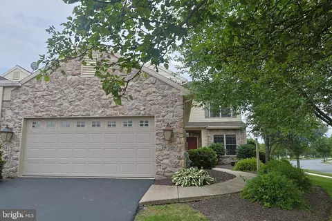 1183 Cord Dr, Hummelstown, PA 17036
