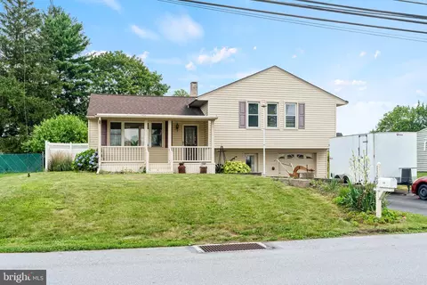 1209 Balthaser St, Harrisburg, PA 17112