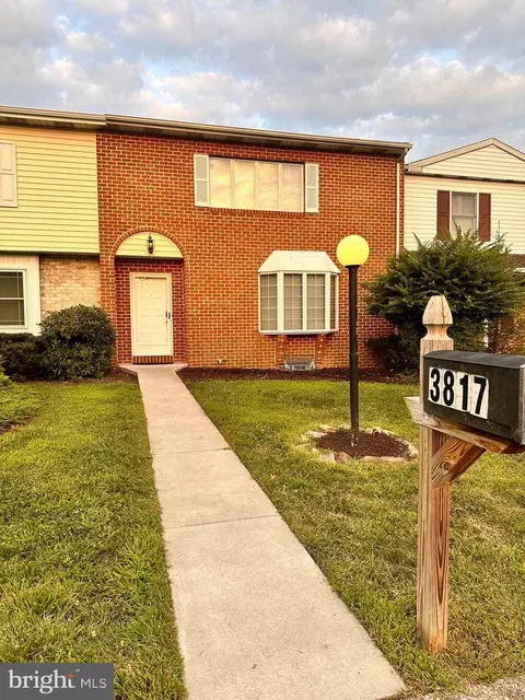 3817 Dora Dr, Harrisburg, PA 17110