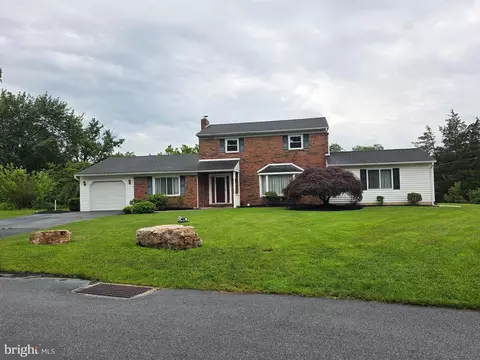 7005 Terrann Dr, Harrisburg, PA 17112
