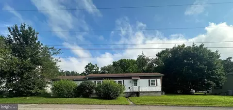 511 Greenfield St, Williamstown, PA 17098