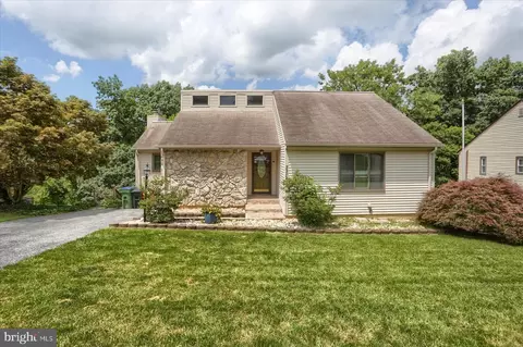 3304 Ridgeway Rd, Harrisburg, PA 17109