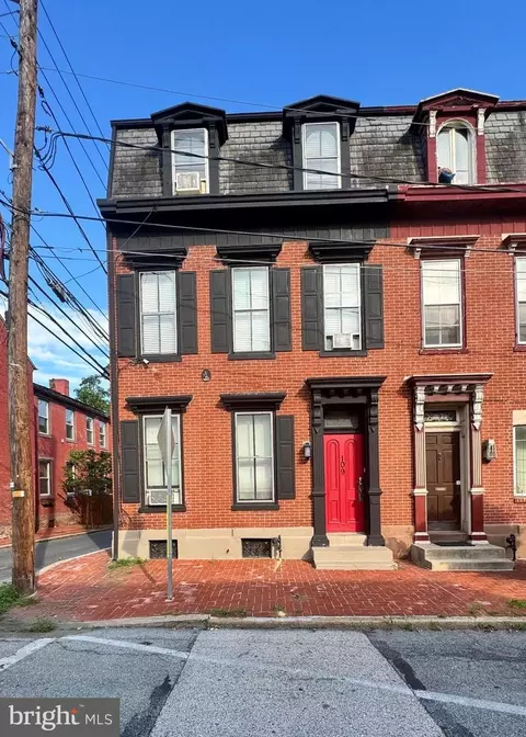 109 Washington St, Harrisburg, PA 17104