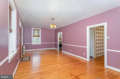 407 E Derry Rd, Hershey, PA 17033 photo 12