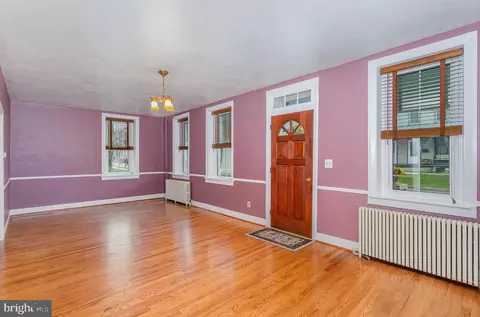 407 E Derry Rd, Hershey, PA 17033 photo 10