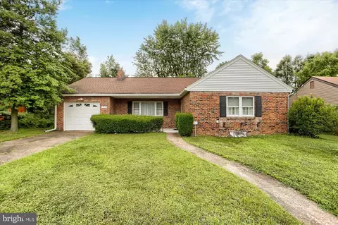 3118 Elm St, Harrisburg, PA 17109