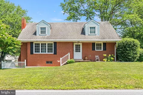 1749 Church Rd, Hummelstown, PA 17036