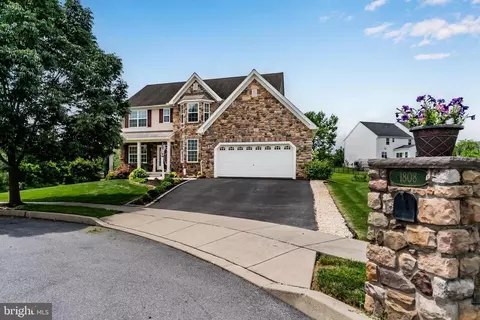 1572 Sand Beach Rd, Hummelstown, PA 17036 - Movoto