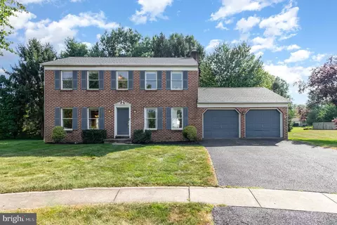989 Kings Way W, Hummelstown, PA 17036