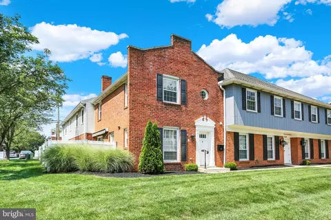 459 W Caracas Ave, Hershey, PA 17033