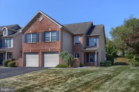 416 Northstar Dr, Harrisburg, PA 17112