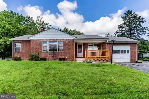 3740 Elder Rd, Harrisburg, PA 17111