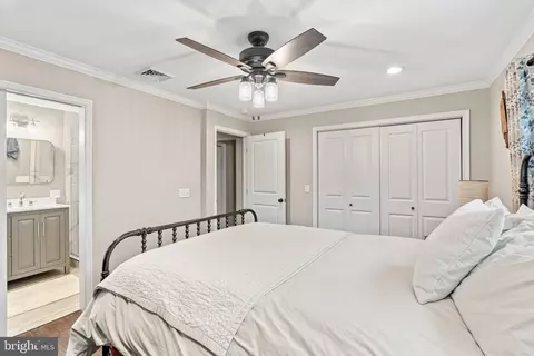 Bedroom - 205 E Glenn Rd, Hershey, PA 17033 photo 2 of 5