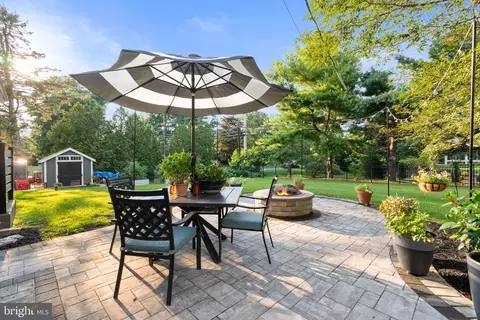 Exterior - 205 E Glenn Rd, Hershey, PA 17033 photo 13 of 14