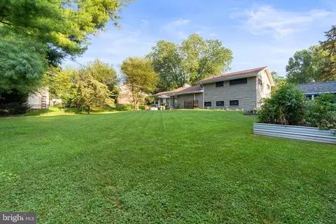 Exterior - 205 E Glenn Rd, Hershey, PA 17033 photo 8 of 14
