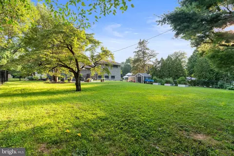 Exterior - 205 E Glenn Rd, Hershey, PA 17033 photo 9 of 14