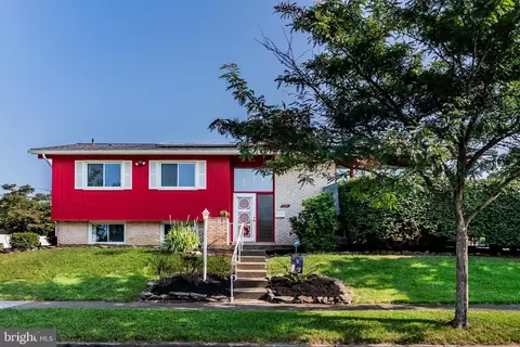 624 Redwood St, Harrisburg, PA 17109