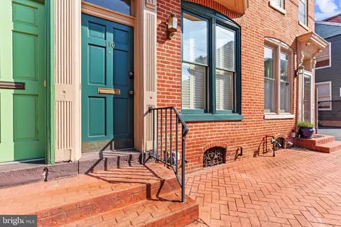 110 Herr St, Harrisburg, PA 17102