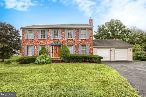 6418 Gillingham Ln, Harrisburg, PA 17111