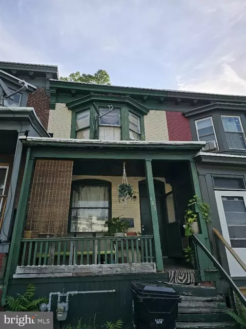 465 Crescent St, Harrisburg, PA 17104