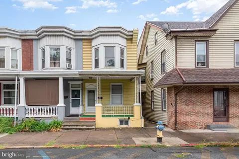 640 S 2nd St, Steelton, PA 17113