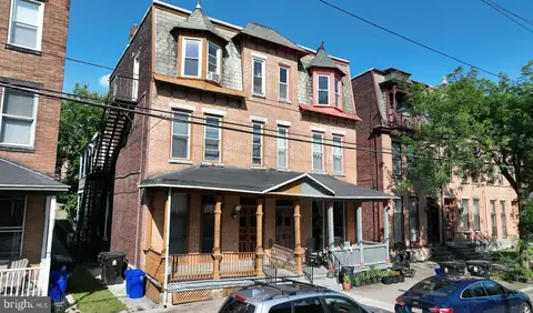 1623 Green St, Harrisburg, PA 17102