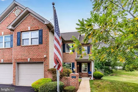 7731 J L Moyer Ct, Harrisburg, PA 17112