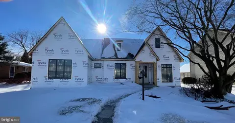 420 Cedar Ave, Hershey, PA 17033