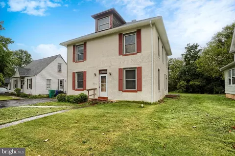 4505 Fritchey St, Harrisburg, PA 17109