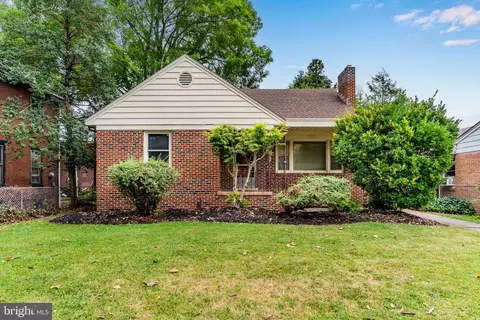 3027 N 3rd St, Harrisburg, PA 17110