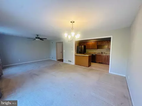 35 Carousel Cir, Hershey, PA 17033 photo 6