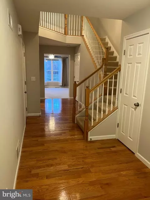 35 Carousel Cir, Hershey, PA 17033 photo 3