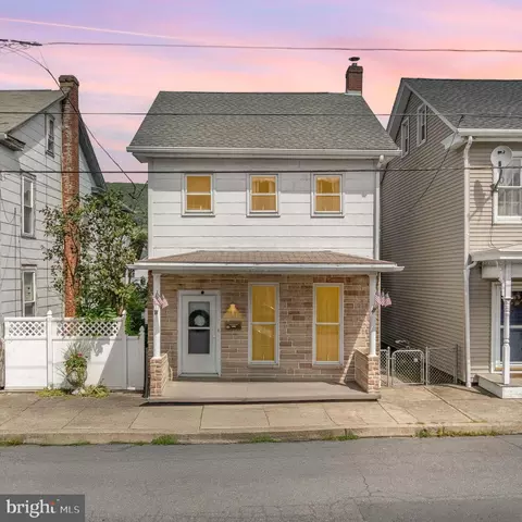 529 S 2nd St, Lykens, PA 17048