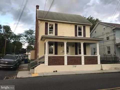 100 Dock St, Middletown, PA 17057