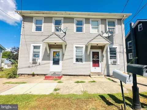 439 W Main St, Elizabethville, PA 17023