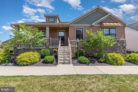 6201 Overview Ln, Harrisburg, PA 17111