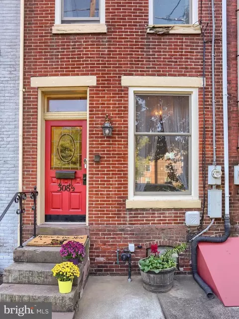 308 12 S 2nd St, Harrisburg, PA 17104