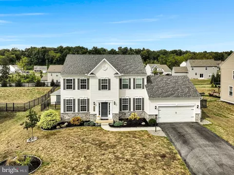 7232 Rock Ridge Ave, Harrisburg, PA 17112