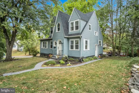 56 N Madison St, Harrisburg, PA 17109