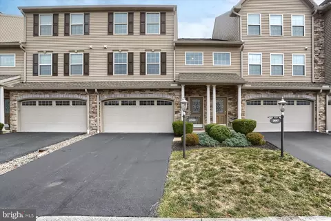 2649 Amanda Dr, Harrisburg, PA 17112